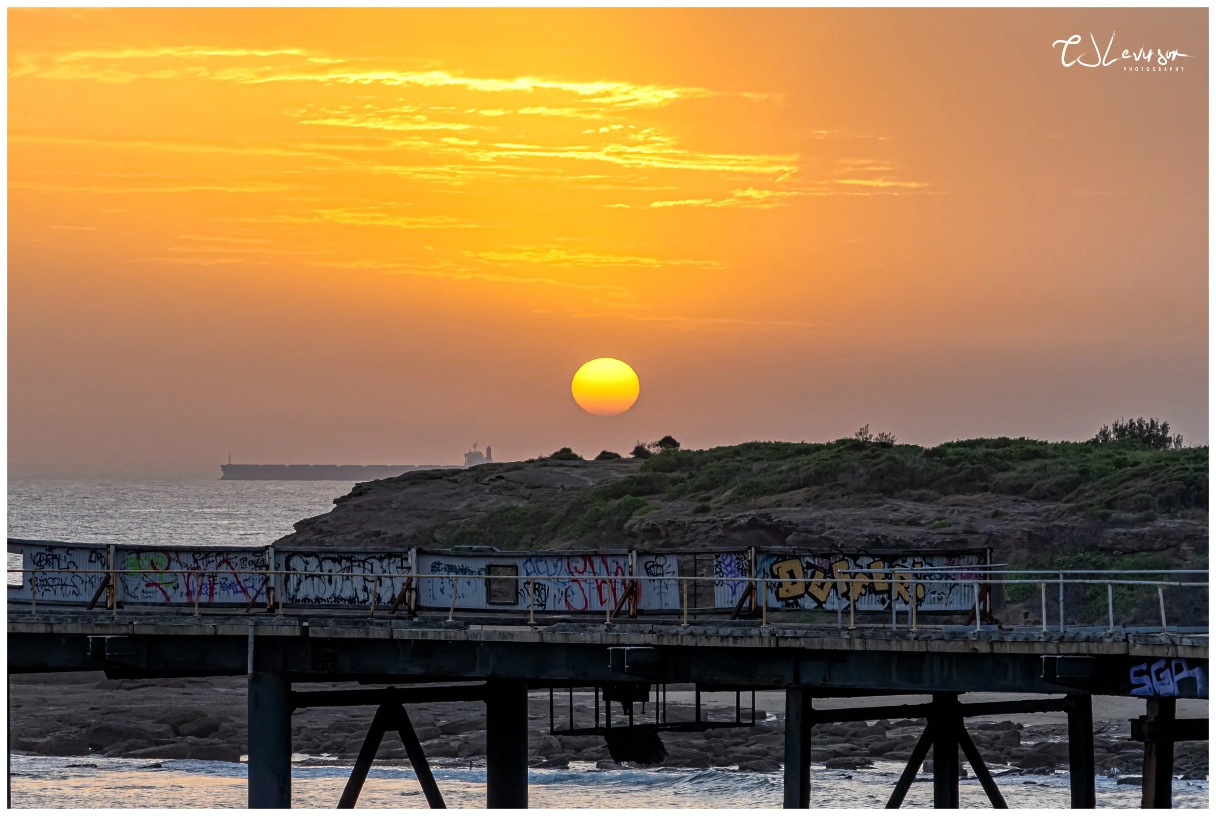 Sunrise at Catherine Hill Bay